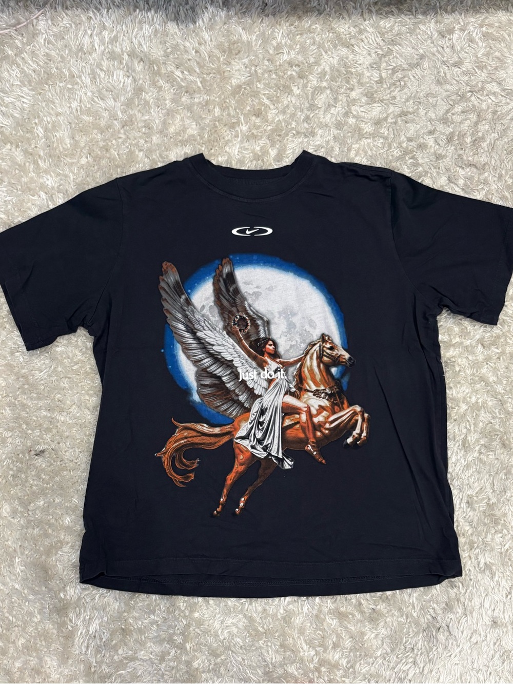 Nike Women’s Black Graphic Goddess of Victory Short Sleeve Pegasus Graphic Tee